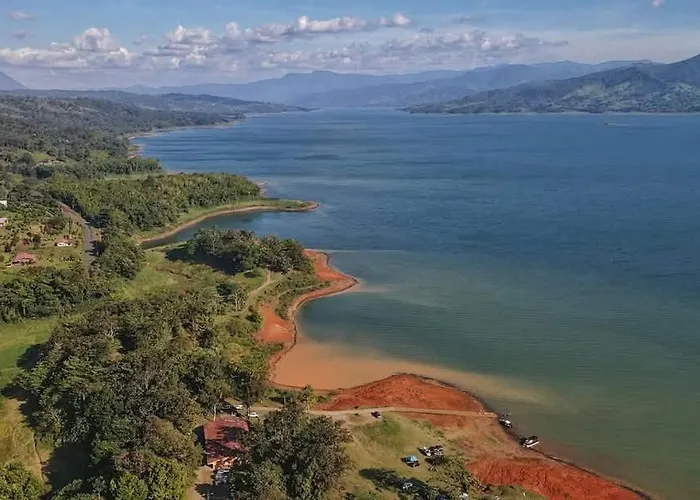 Casa Palmera, Nuevo Arenal, Costa Rica Сasa de vacaciones *